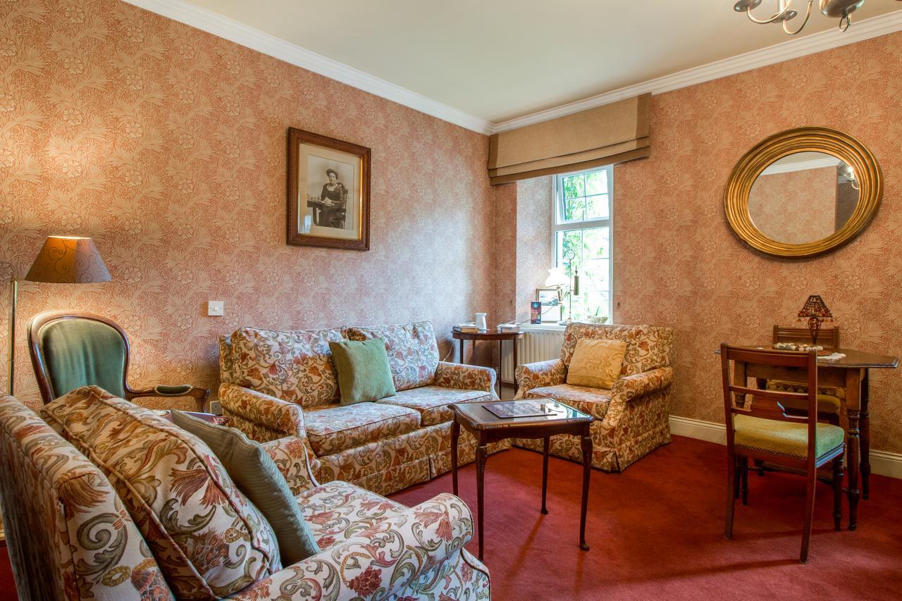 Carrig Country House & Restaurant キローグリン エクステリア 写真