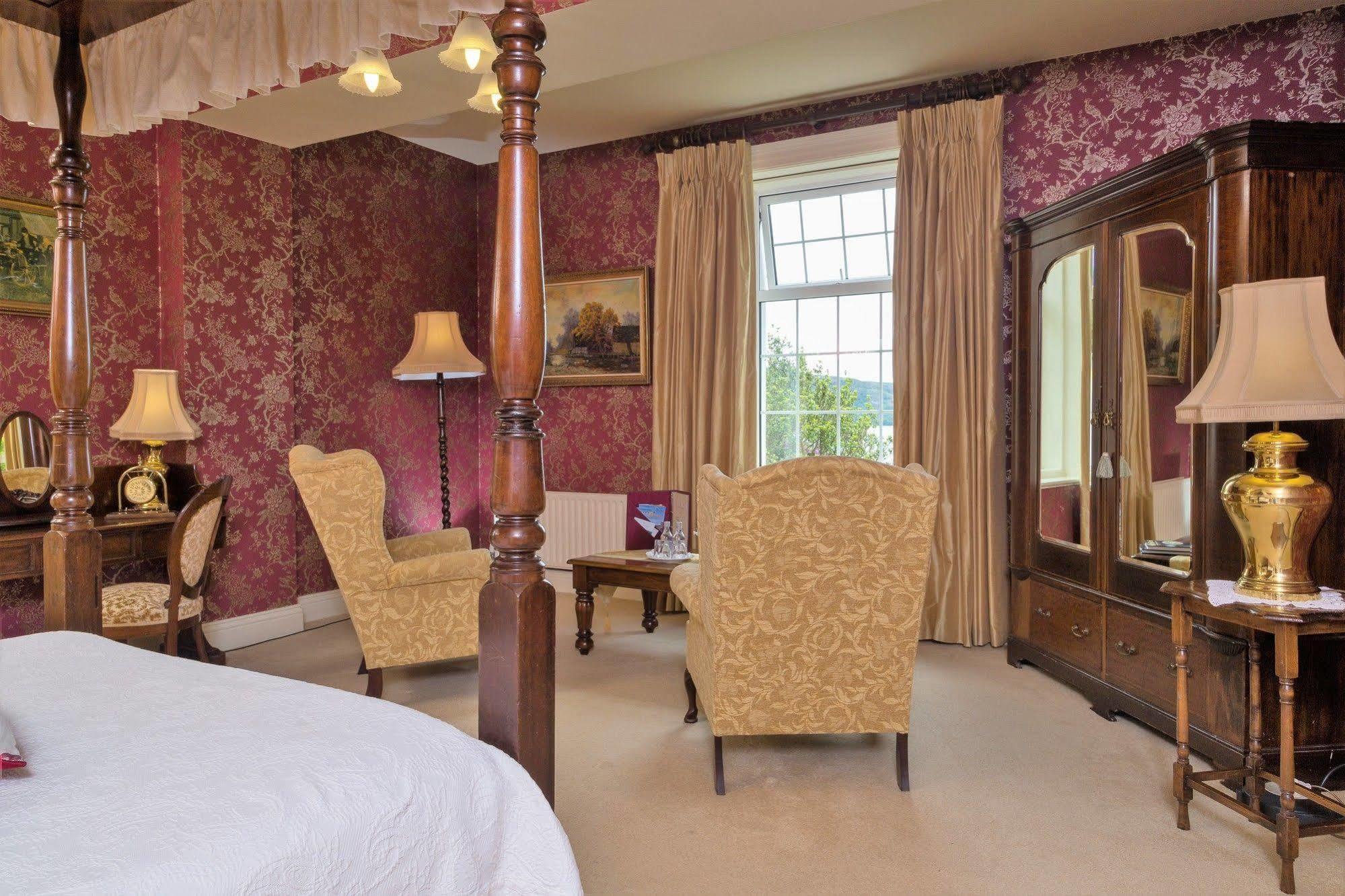 Carrig Country House & Restaurant キローグリン エクステリア 写真