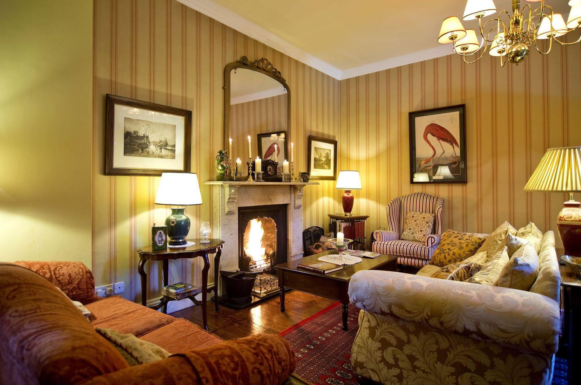 Carrig Country House & Restaurant キローグリン エクステリア 写真